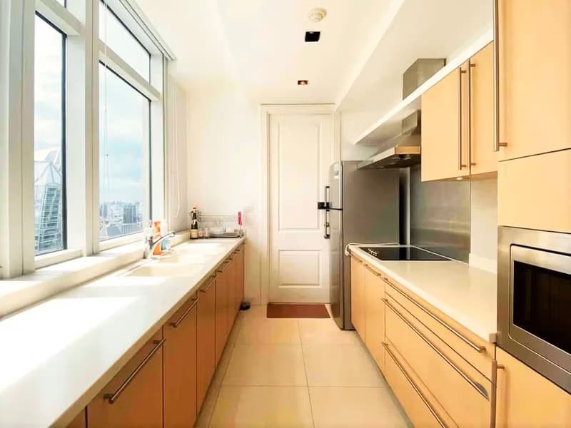 3 Bed Condo for Rent in Pathum Wan