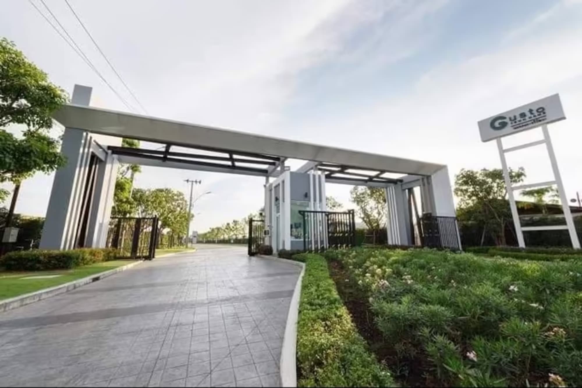 GUSTO Petchkasem-Taweewattana - Image 7