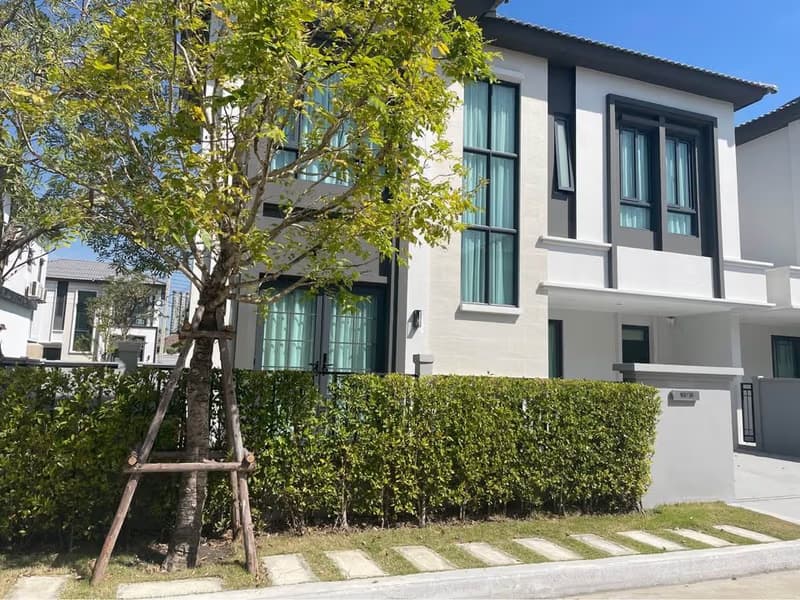 3 Bed House for Rent in Bang Phli