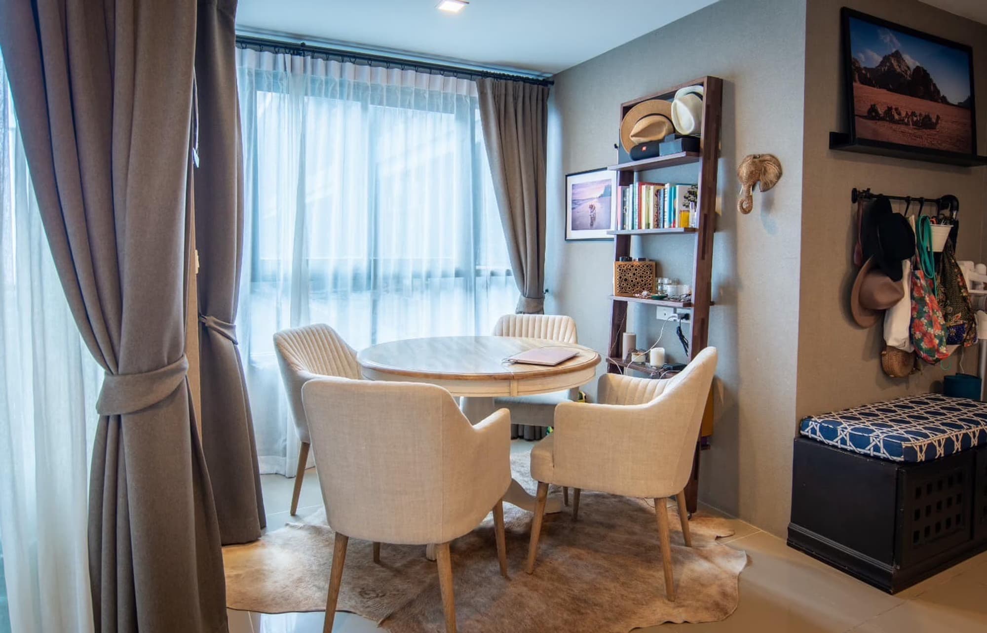 2 Bed Condo for Rent  Near Asok BTS - Image 2