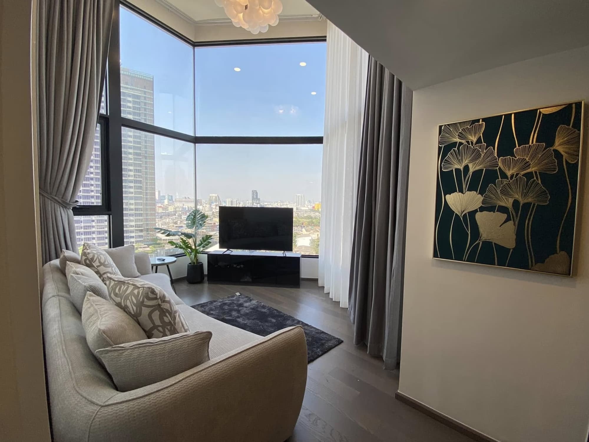 2 Bed Condo for Rent in Bang Rak - Image 1