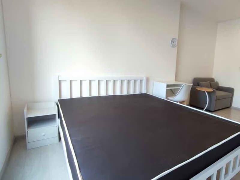 Condo for Rent at Life Asoke