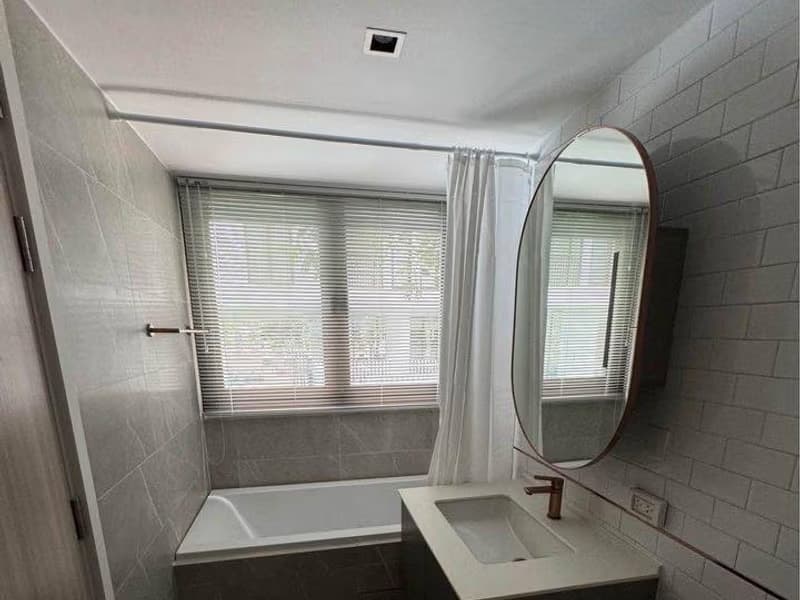 2 Bed Condo for Rent in Watthana
