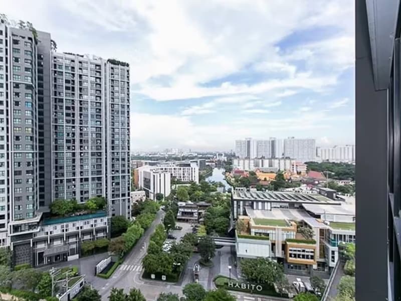 THE BASE Park West - Sukhumvit 77