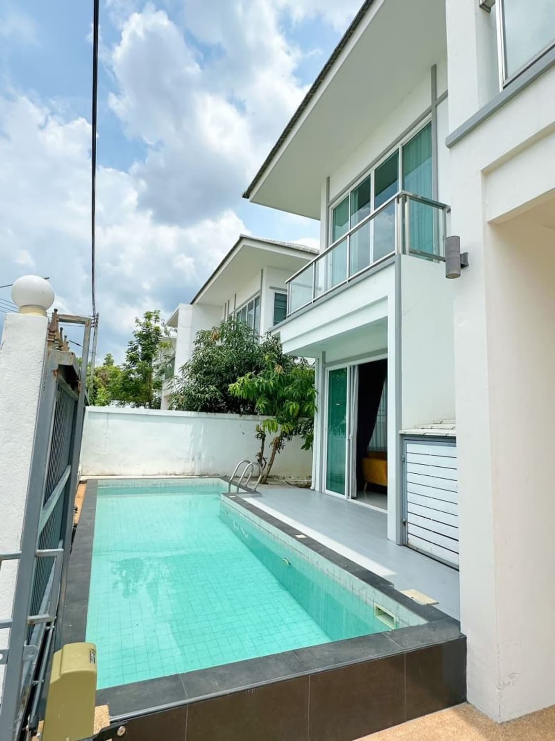 3 Bed House for Rent in Mae Rim District - Image 2