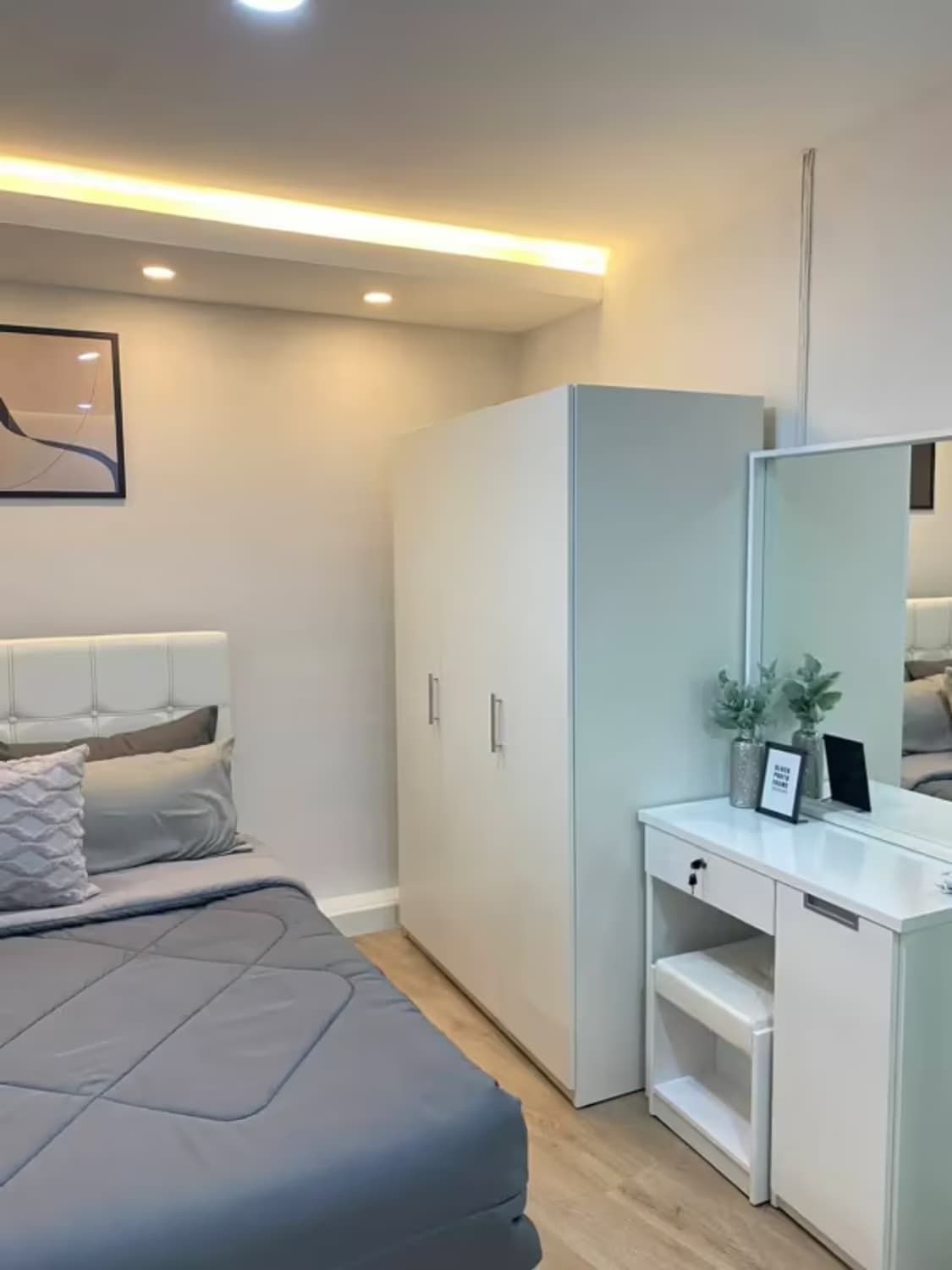 1 Bedroom Condo - Image 3