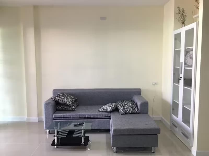 House for Rent in Pa Phai, San Sai.