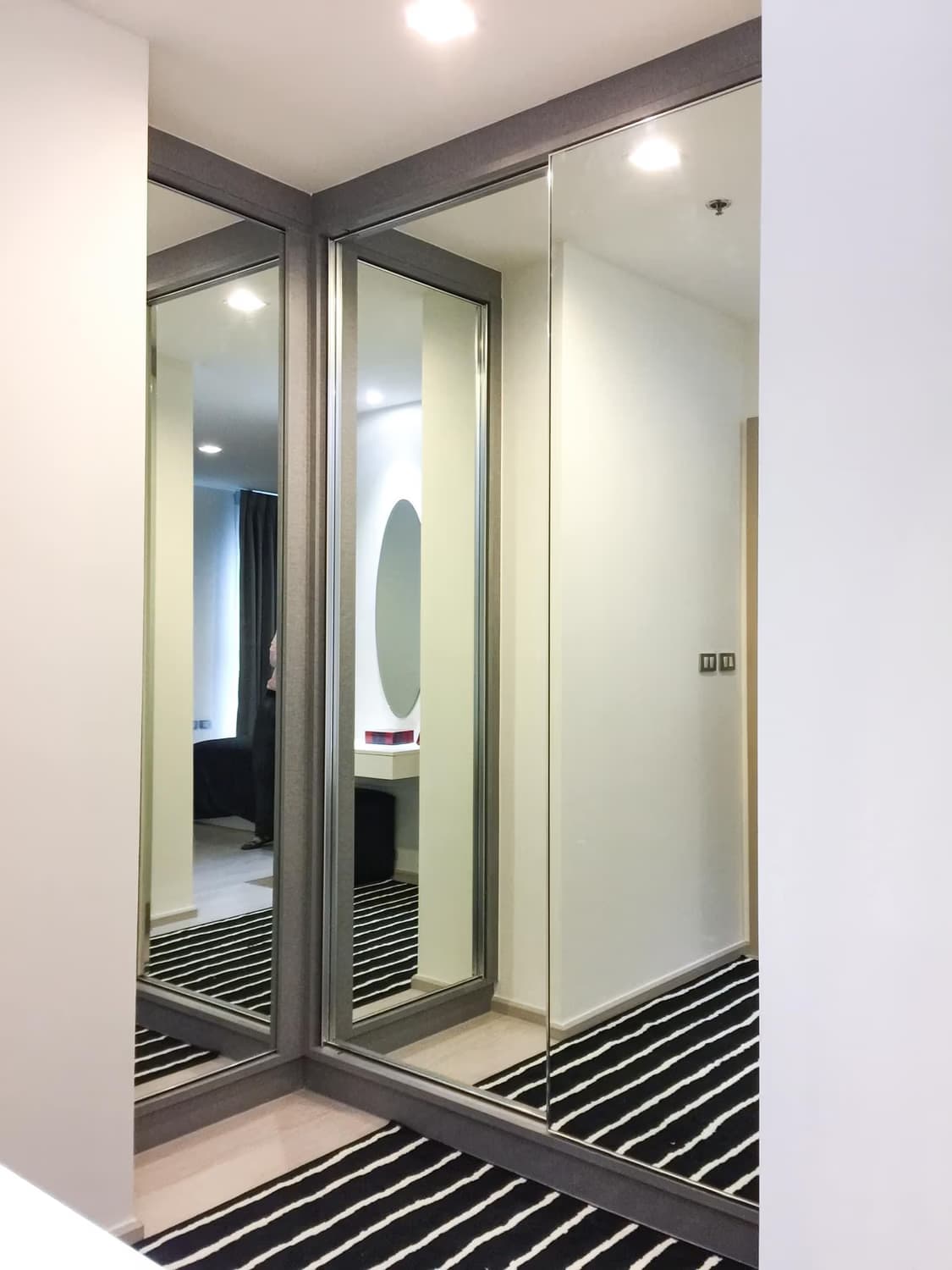 1 Bed Condo for Rent and Sale in Khlong Toei - Image 8