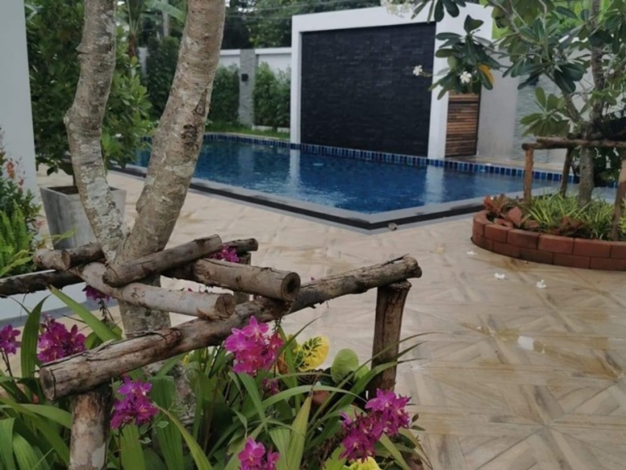 6 ห้องนอน บ้าน สำหรับ ขาย ใน San Sai District - Image 9