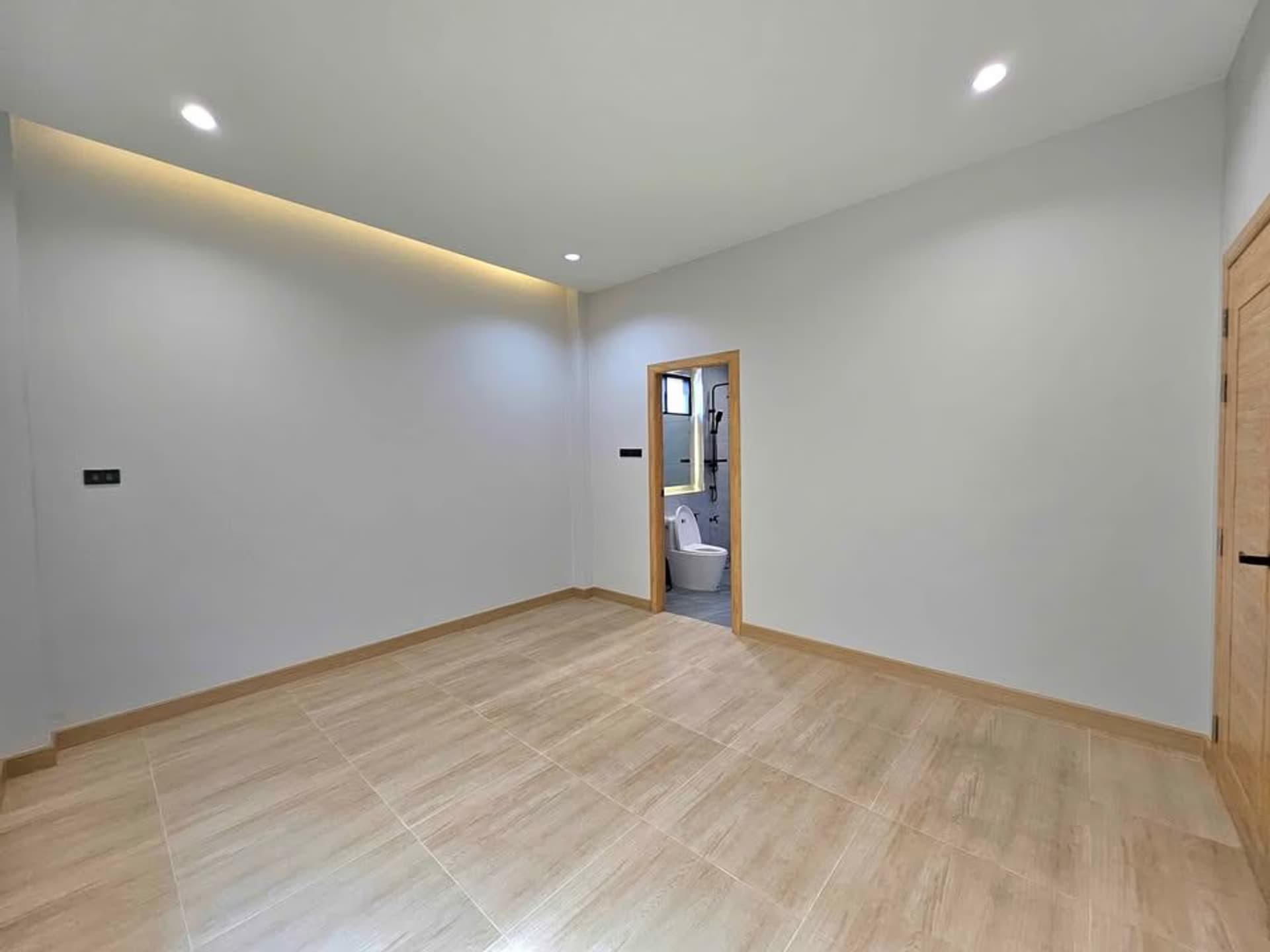 3 卧室 别墅 用于 出租和出售 在 Saraphi District - Image 13