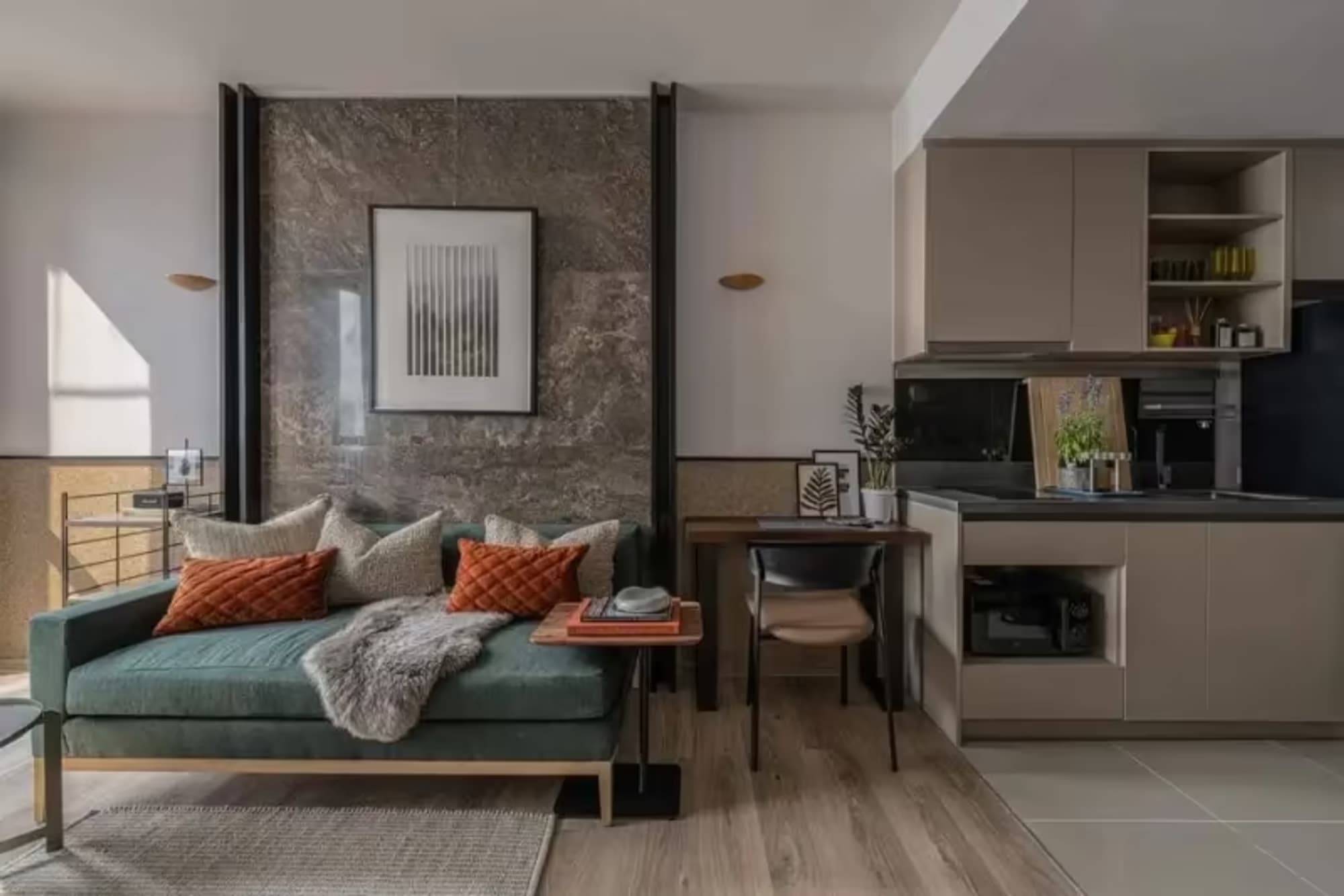 Oka Haus - Image 1