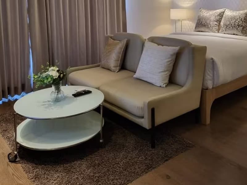 1 Bedroom Condo