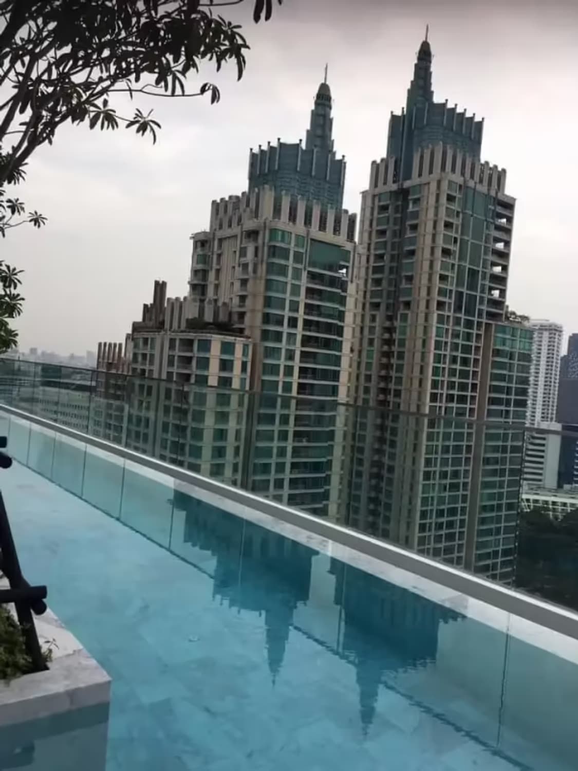 Condo for Rent at 28 Chidlom by SC Asset - Image 15