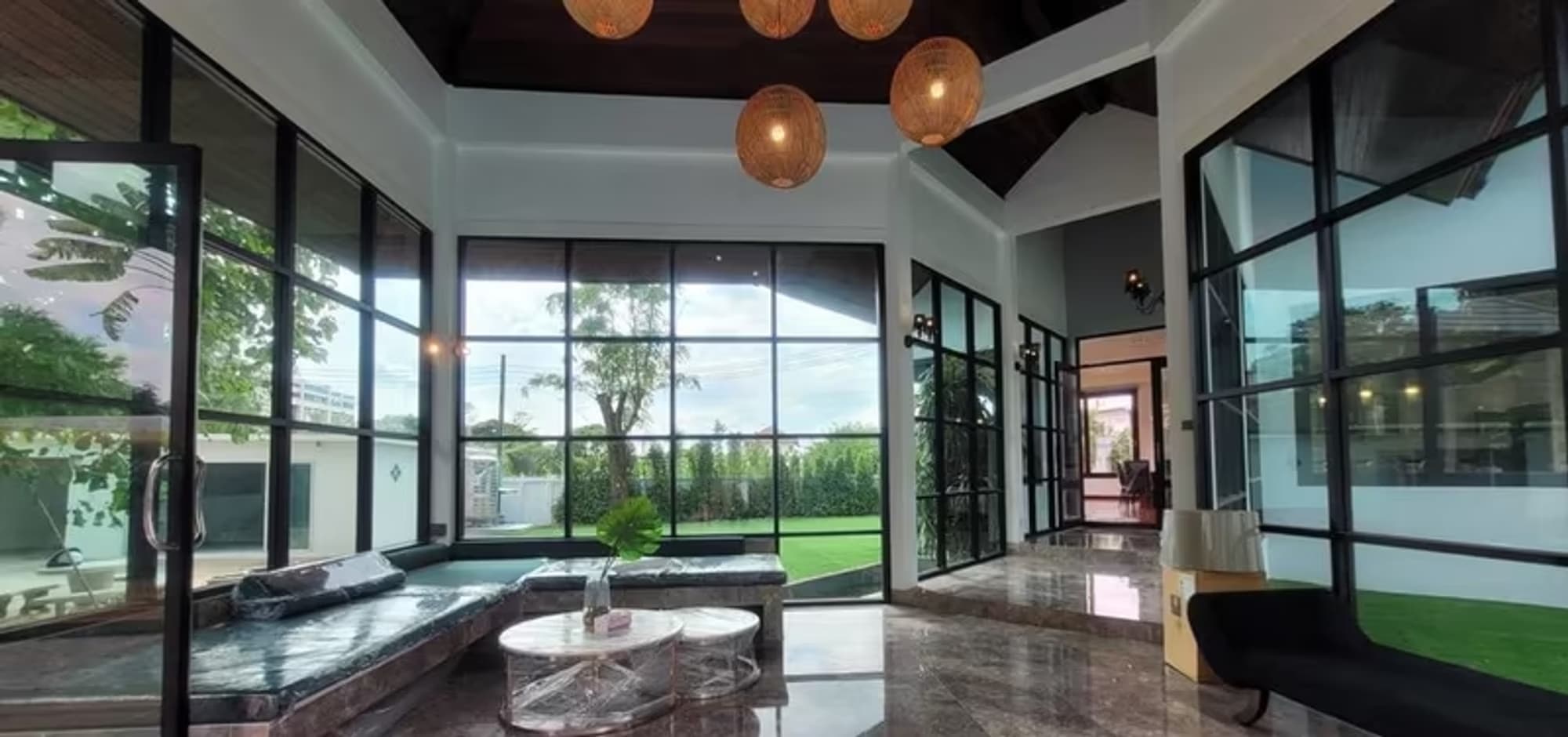 House for Rent in Phra Khanong. - Image 7