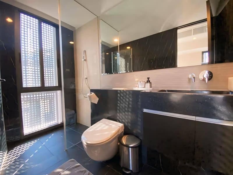 3 Bed Condo for Rent in Watthana