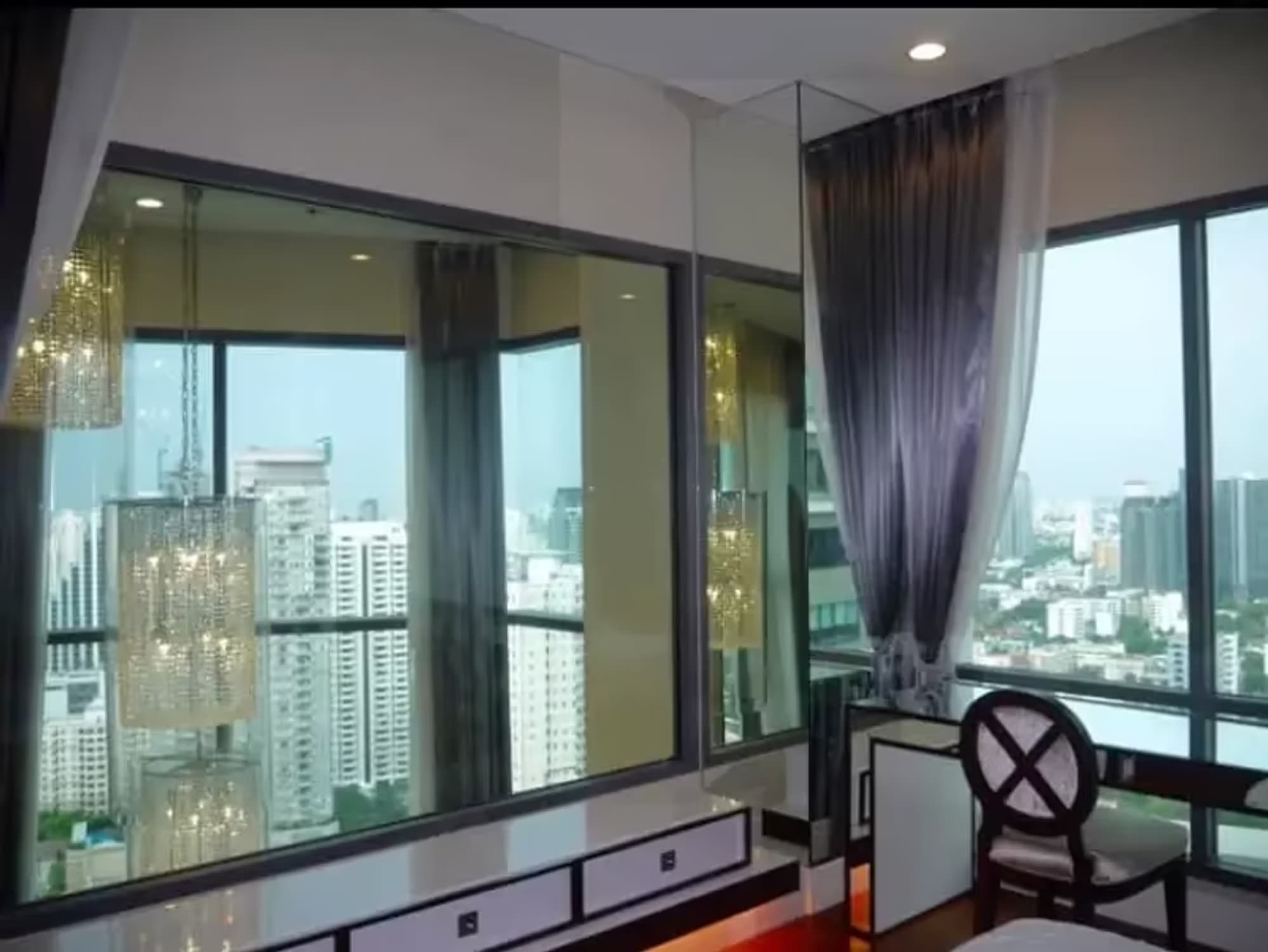 3 Bedroom Condo - Image 10