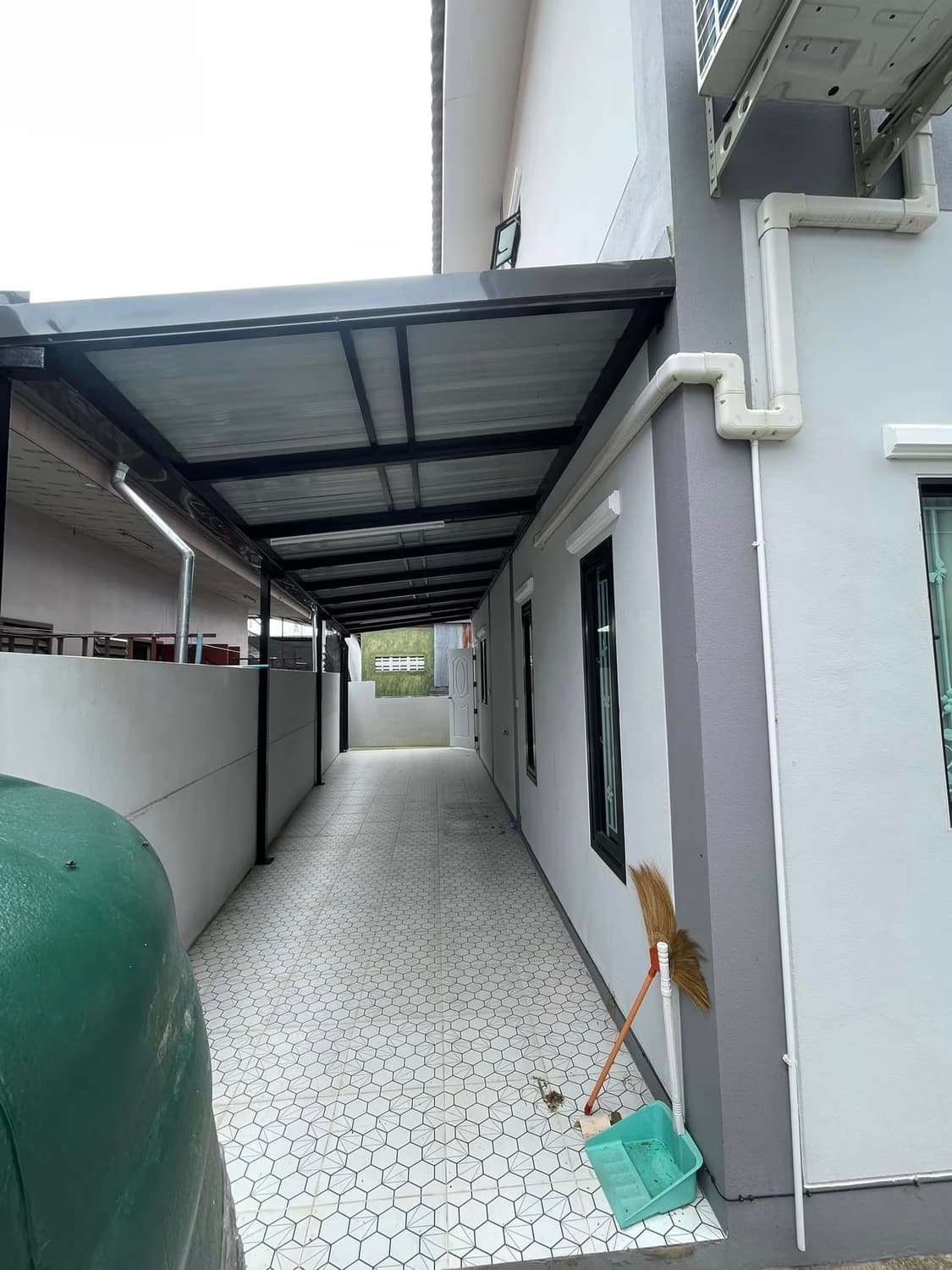 3 Bed House for Rent in undefined - Image 5