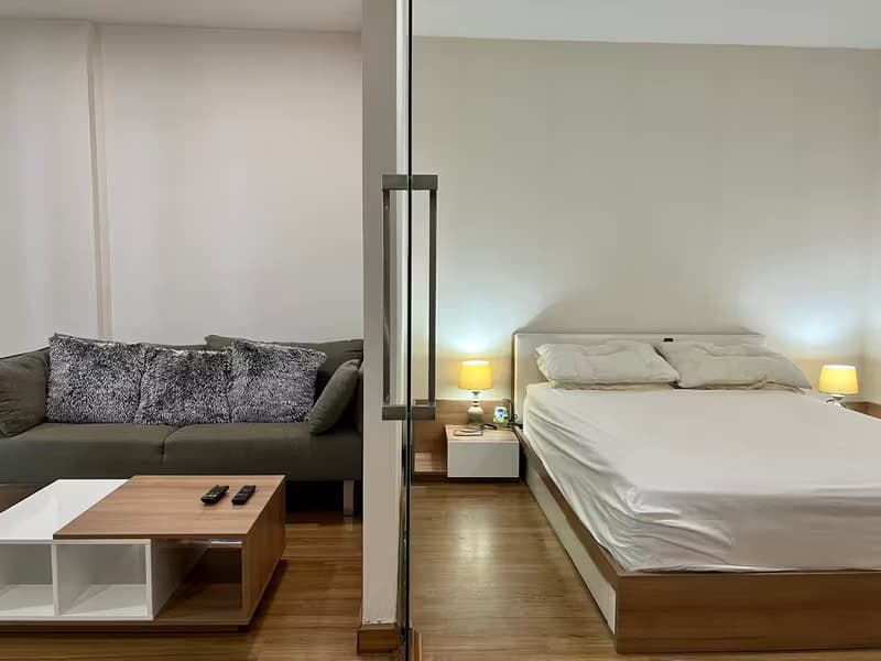 1 Bedroom Condo
