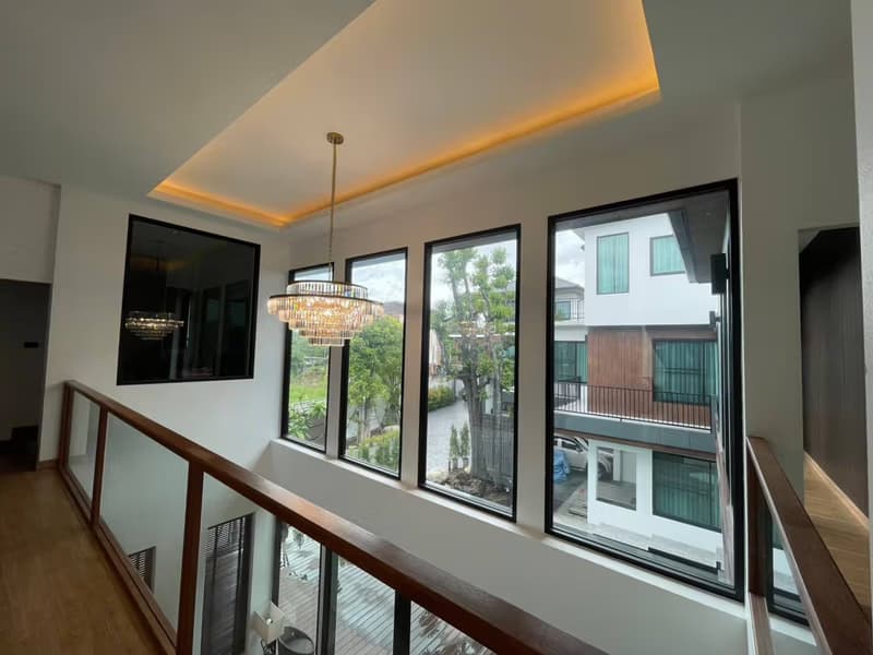 9 Bed House for Sale in Mueang Chiang Mai