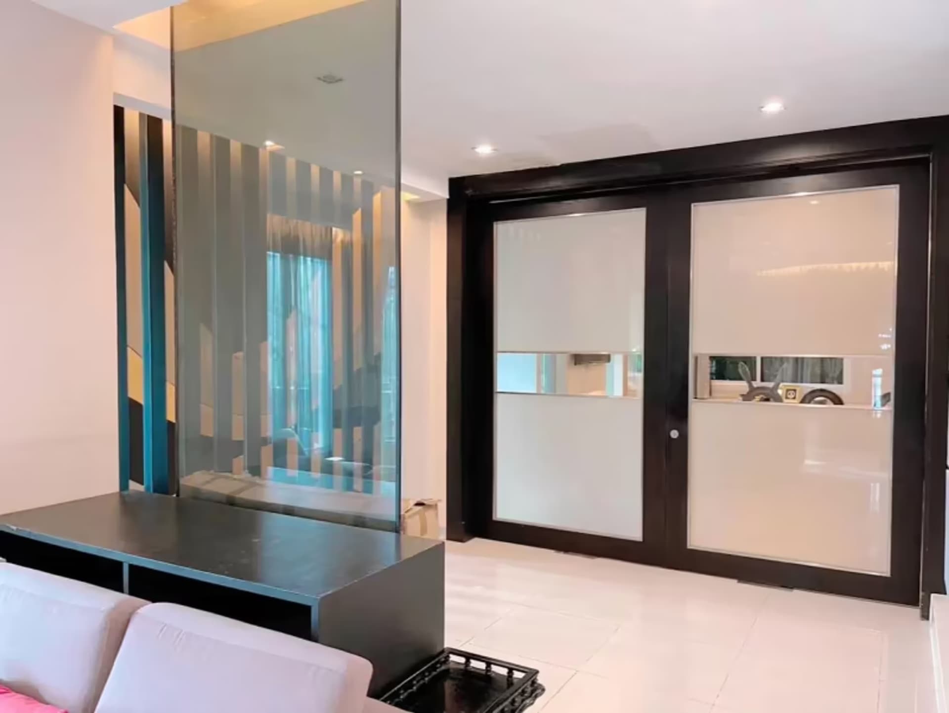 4 Bedroom House - Image 9