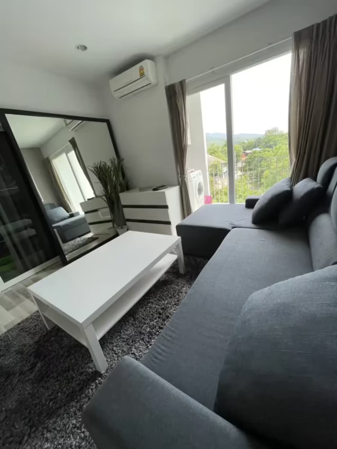 1 Bedroom Condo - Image 6