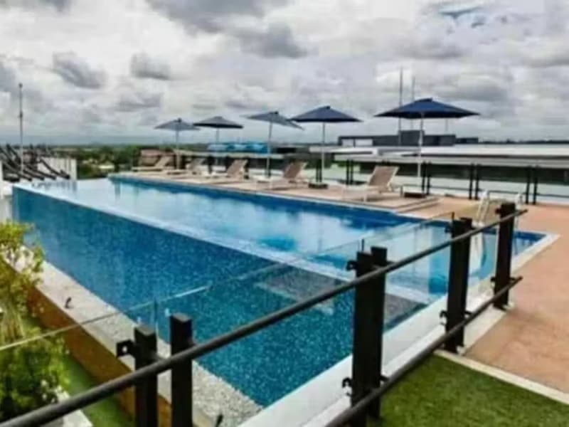 2 Bedroom Condo