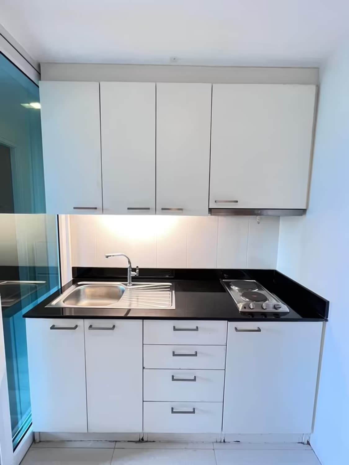 1 Bedroom Condo - Image 4