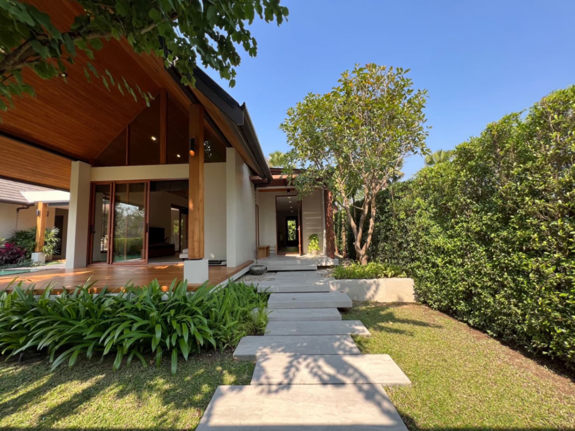 3 Bed House for Rent and Sale in Mae Rim - Image 6