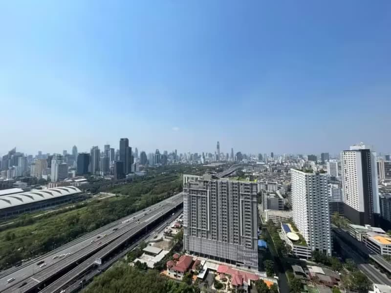 1 Bedroom Condo