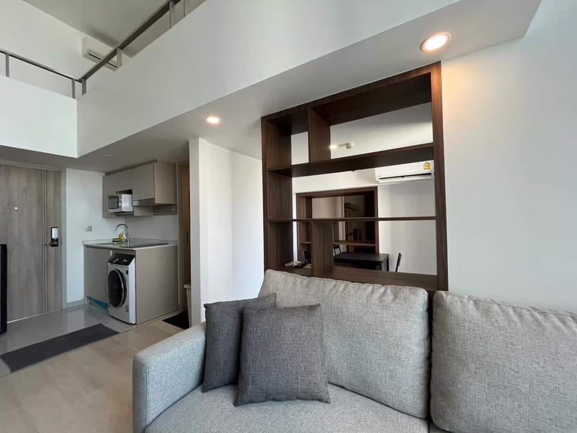 1 ห้องนอน คอนโด สำหรับ ขายและจำหน่าย ใน สาทร - Image 4