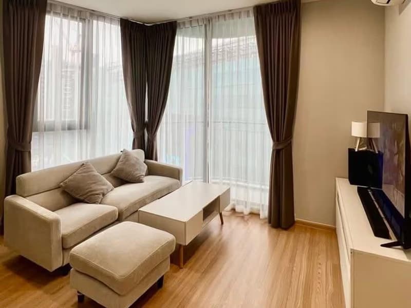2 Bed Condo for Rent in Phra Khanong