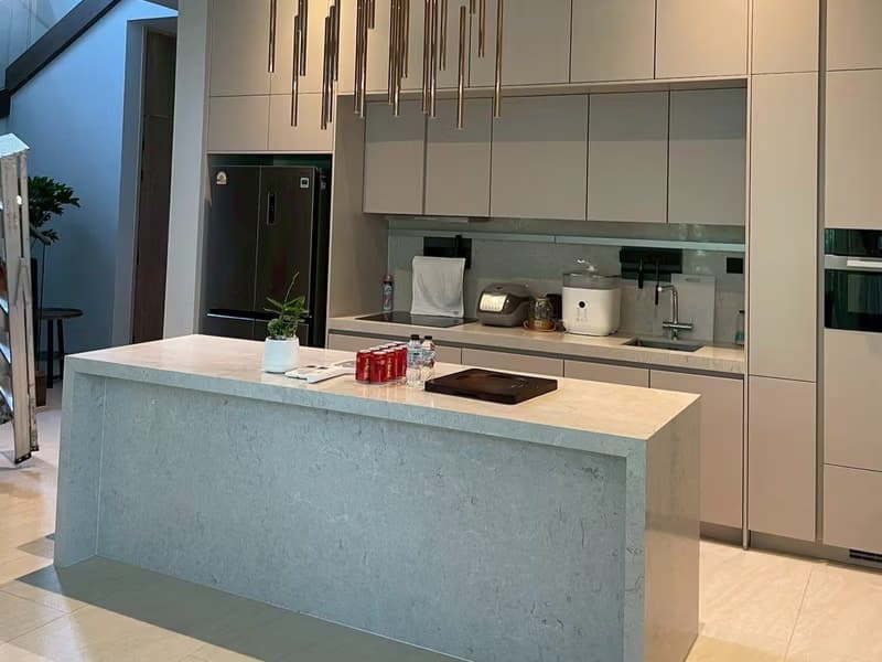 5 Bed House for Rent in Suan Luang
