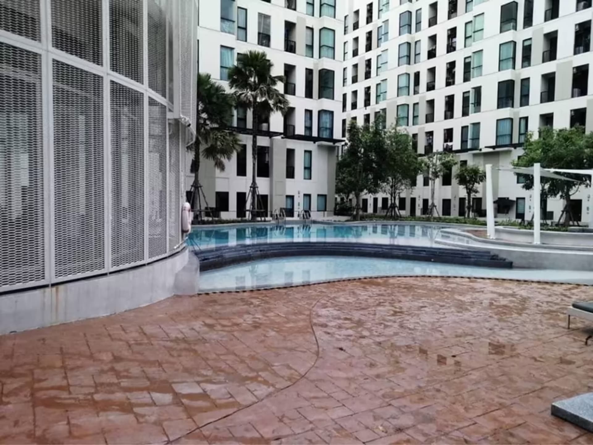 Studio for Rent in Mueang Samut Prakan - Image 5