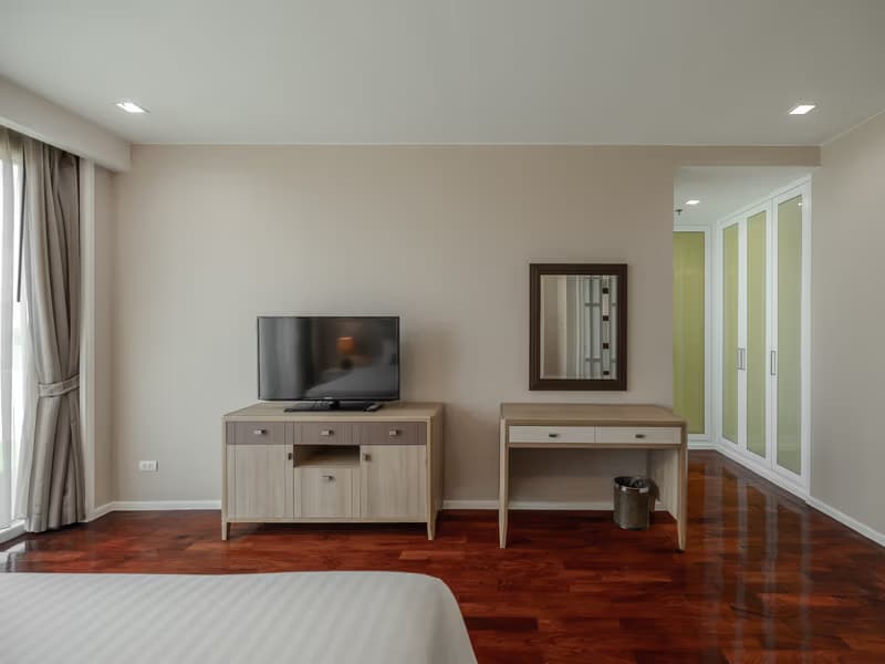 3 Bed Condo for Rent in Khlong Toei