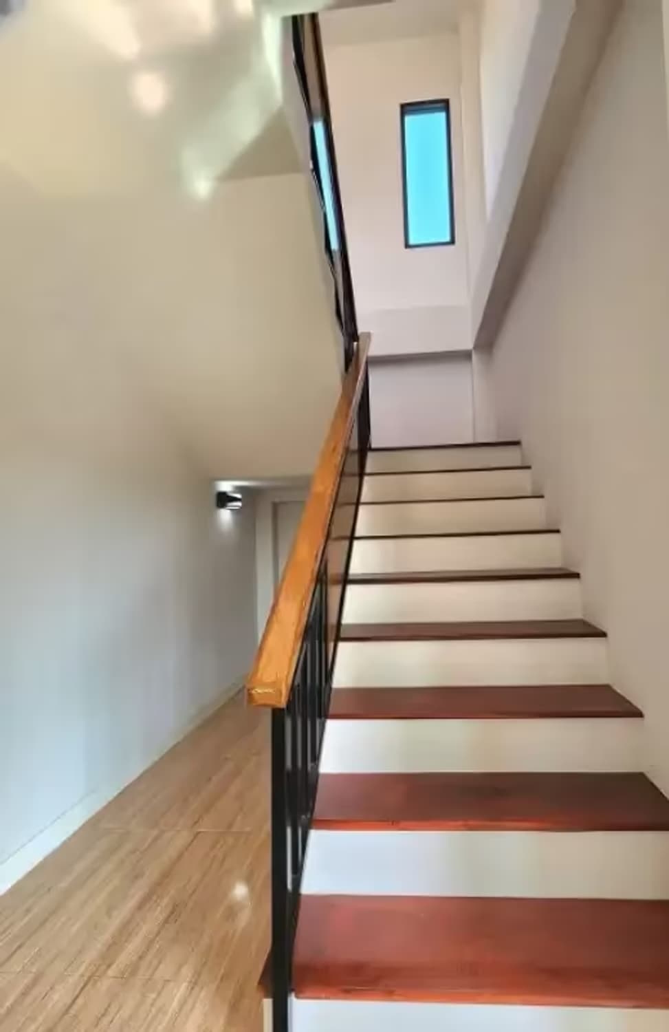 3 Bedroom House - Image 7