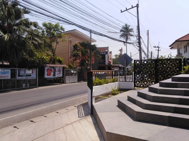 2 Bed Commercial for Rent in Mueang Chiang Mai District