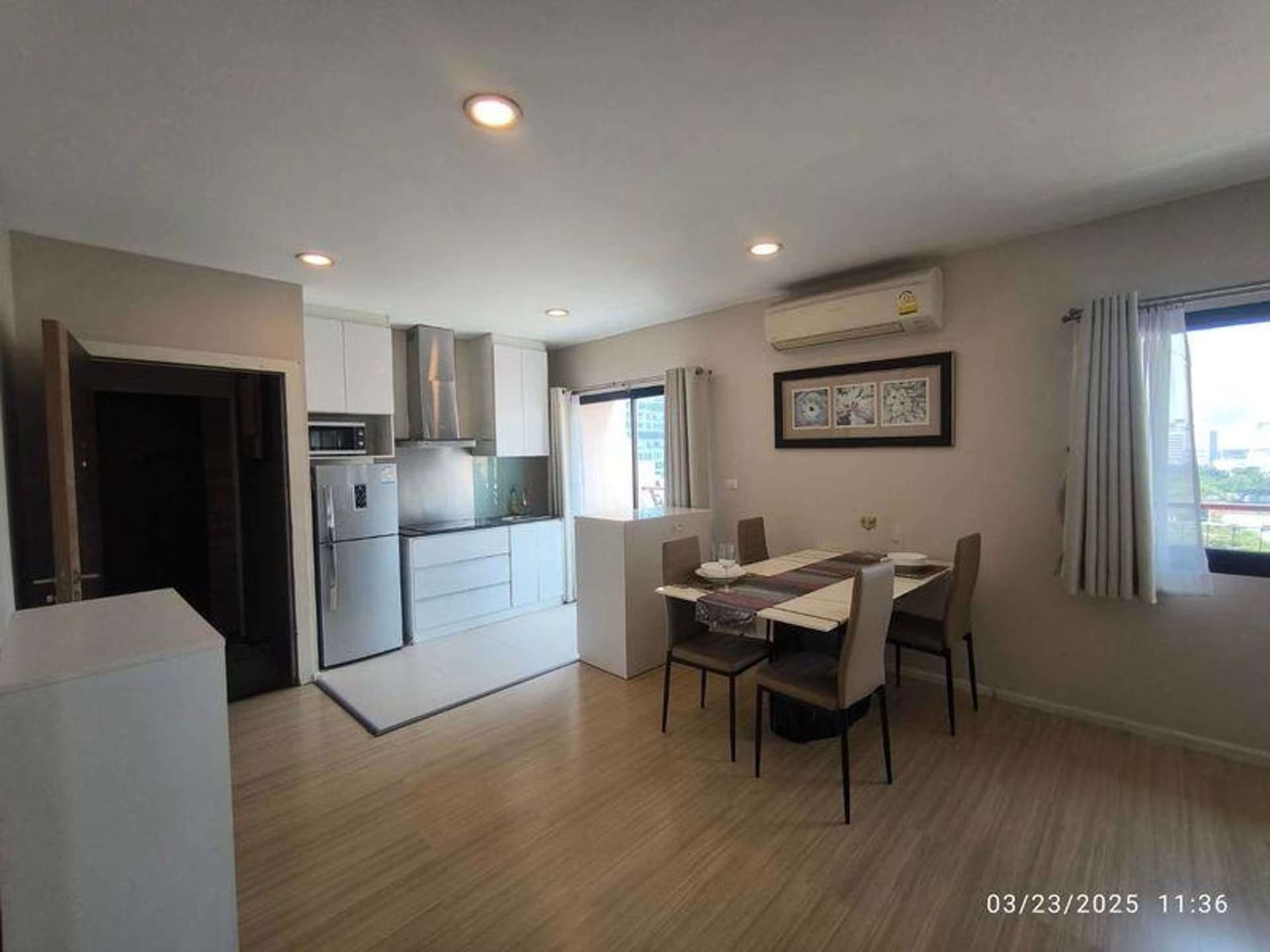 1 Bed Condo for Rent and Sale in Pathum Wan - Image 9