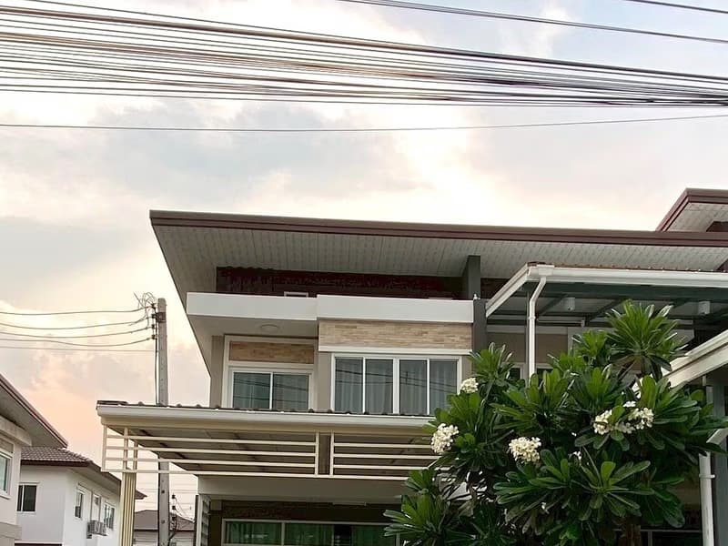 2 Bed Townhouse for Rent in Doi Saket District