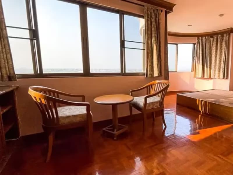 3 Bedroom Condo