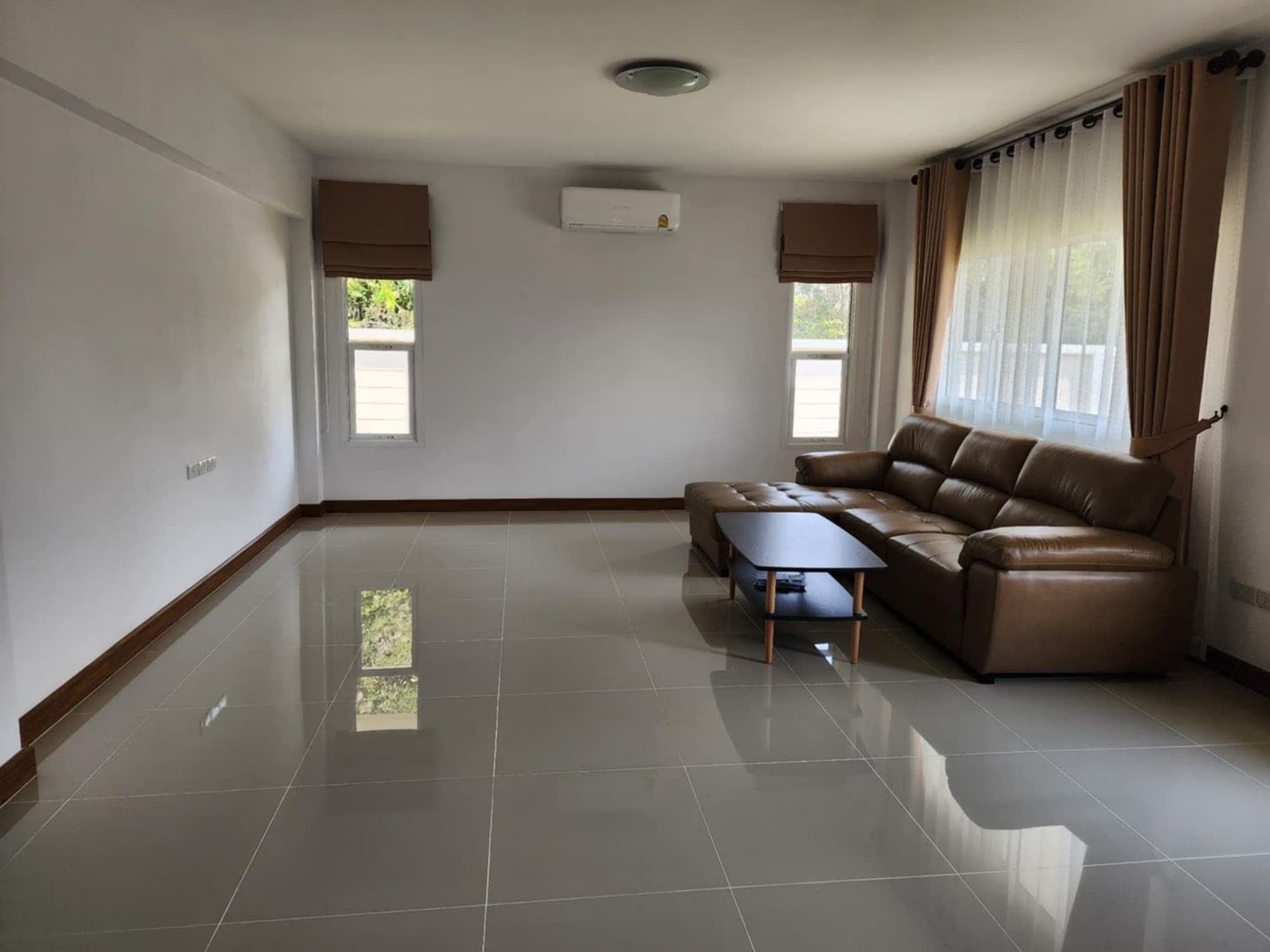 3 Bed House for Sale in San Kamphaeng District - Image 14