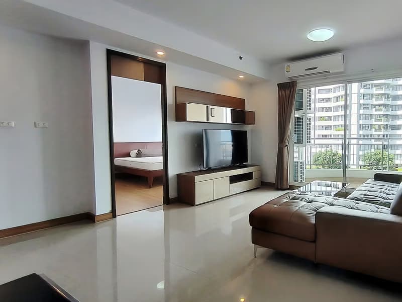 2 Bed Condo for Rent in 