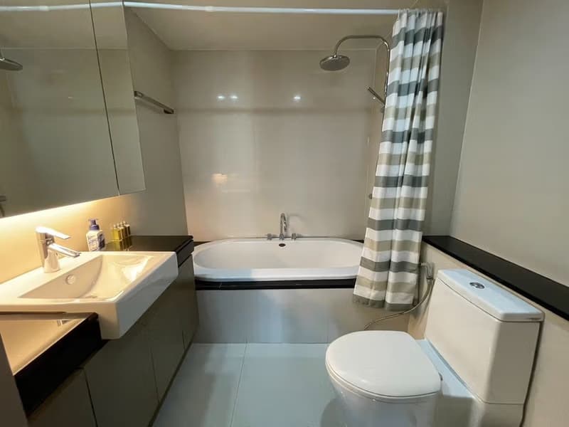 Condo for Rent at O2 Hip