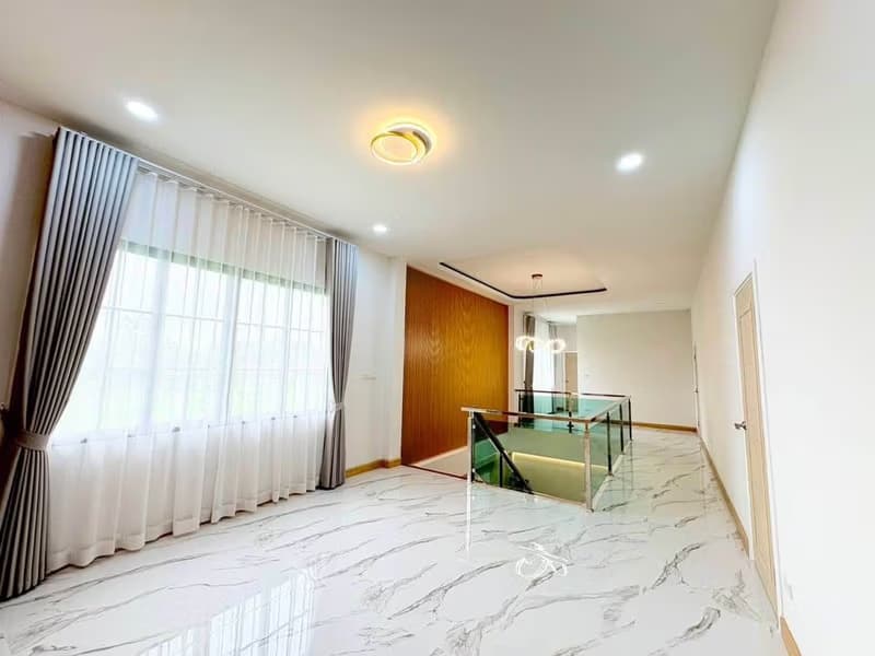4 Bed House for Rent and Sale in San Sai District
