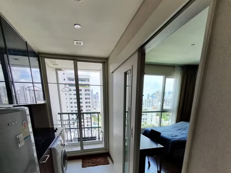 1 Bedroom Condo