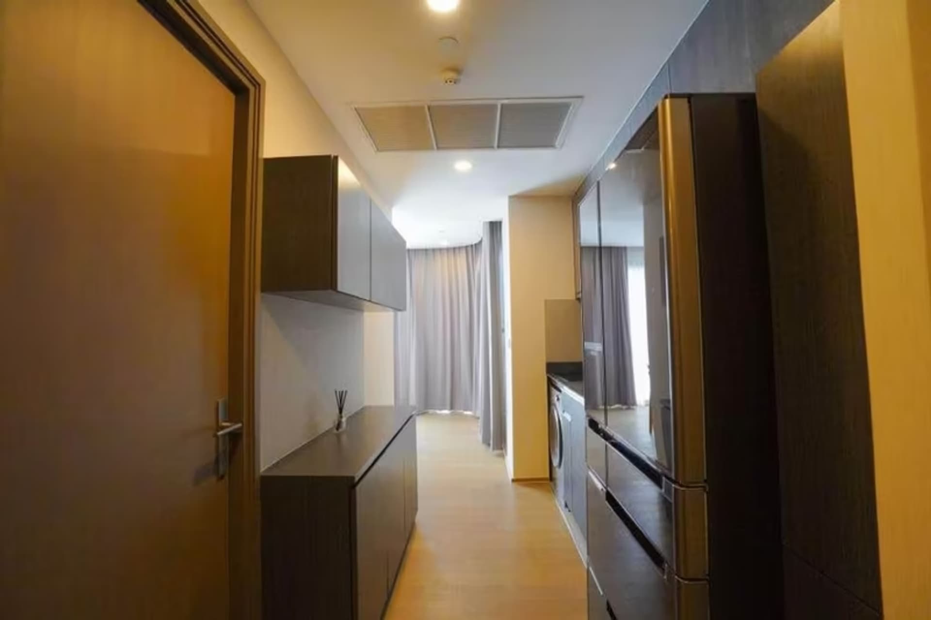  - Image 7
