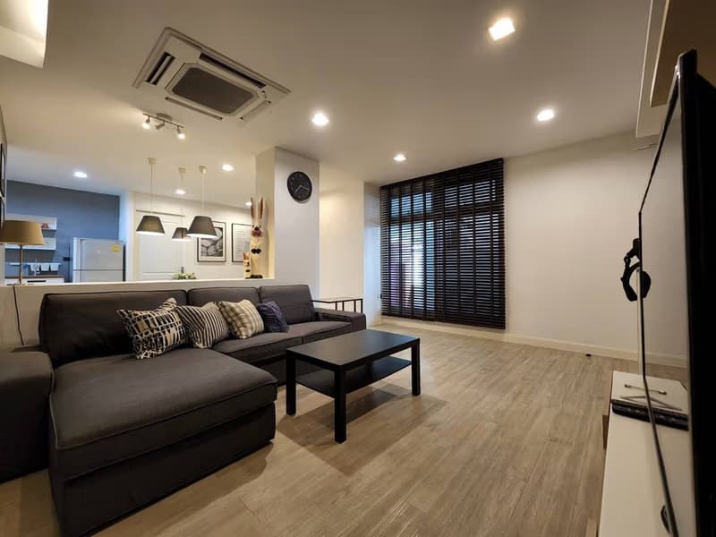 3 Bed Condo for Rent in Khlong Toei