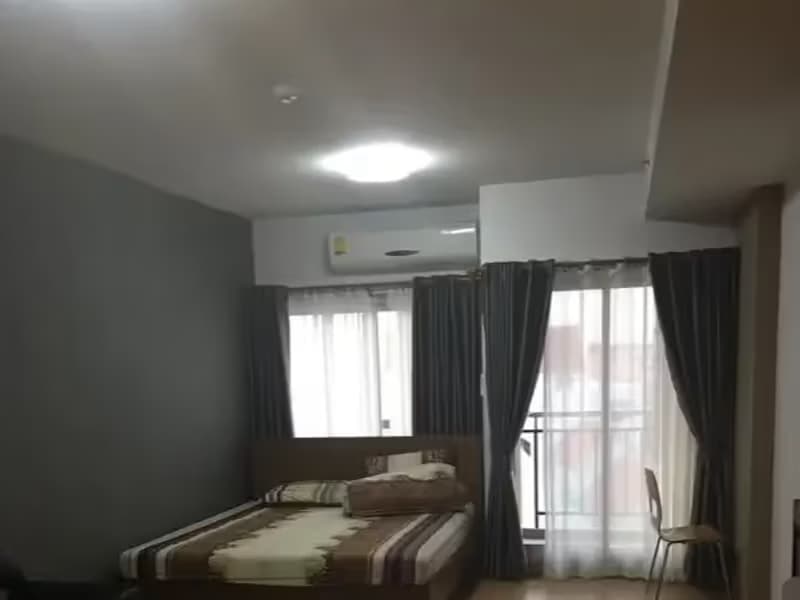 1 Bedroom Condo