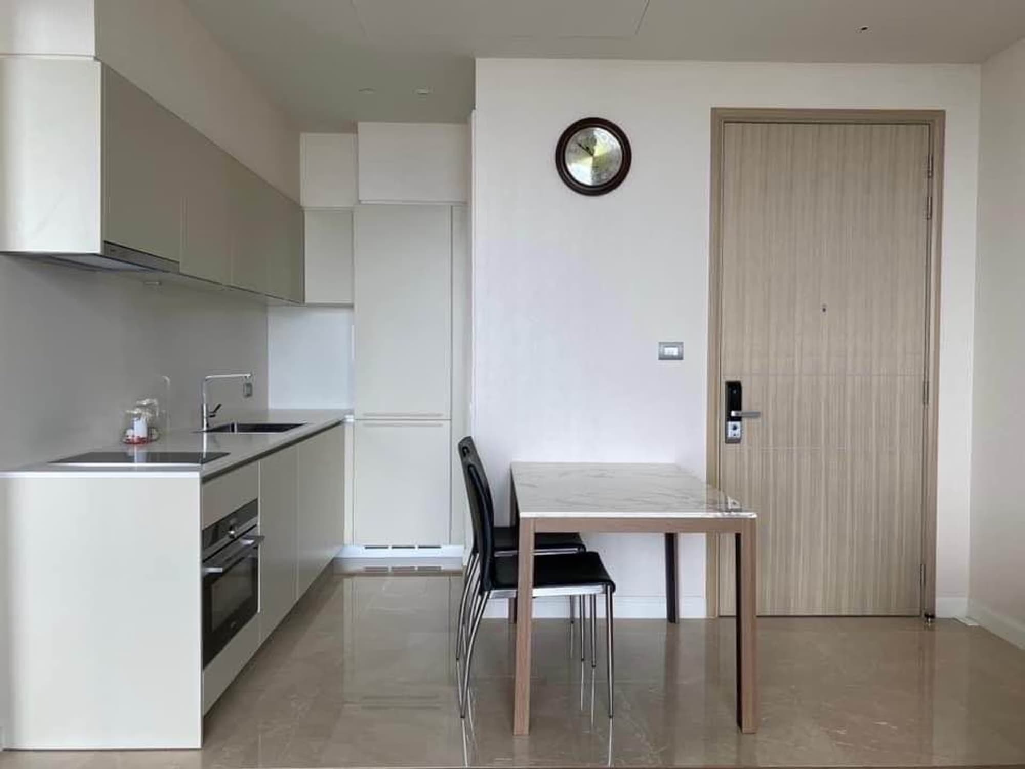 1 Bed Condo for Rent in undefined - Image 7