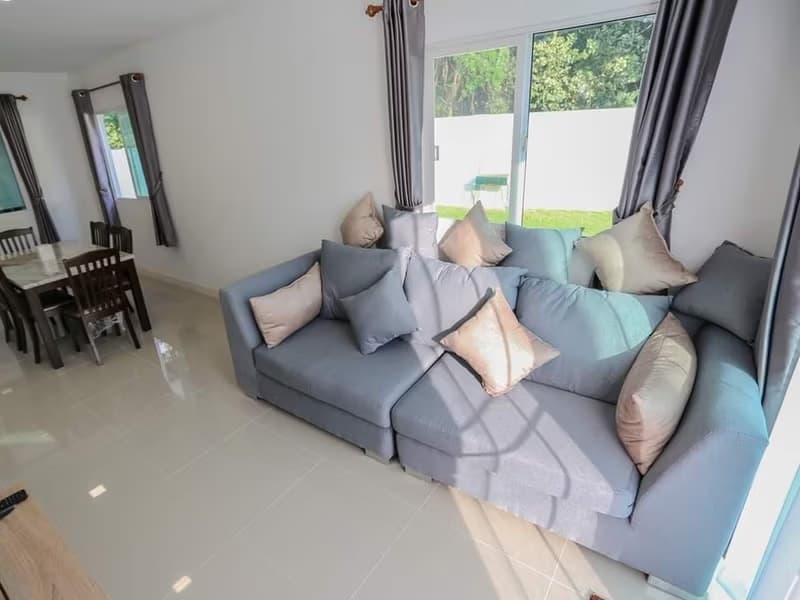 3 Bed Townhouse for Rent in Mueang Chiang Mai