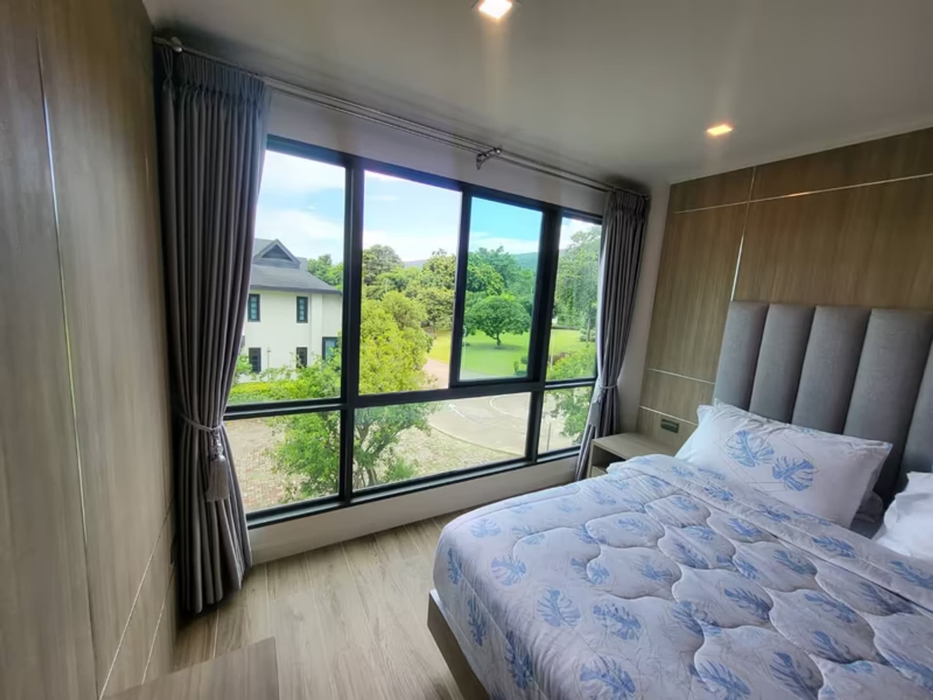 1 Bedroom Condo - Image 11
